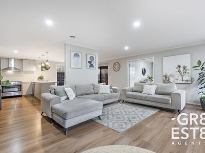 56 Ranfurlie Boulevard, Cranbourne West