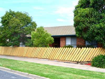 35 Batman Avenue, Shepparton