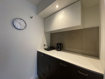 1326 / 572 St Kilda Road, Melbourne