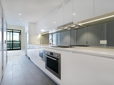 507 / 55 Hill Road, Wentworth Point