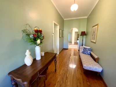 53 Church Street, Forbes