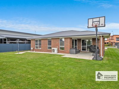 20A Sandy Crescent, Wynyard