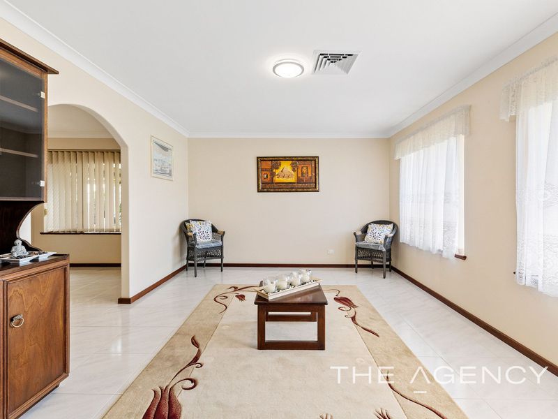 61 Marvell Avenue, Lake Coogee