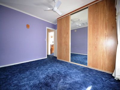30 Freeburgh Avenue , Mount Beauty