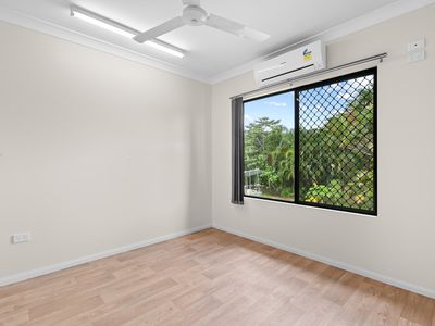 2 / 1A Mahogany Street, Goondi Hill