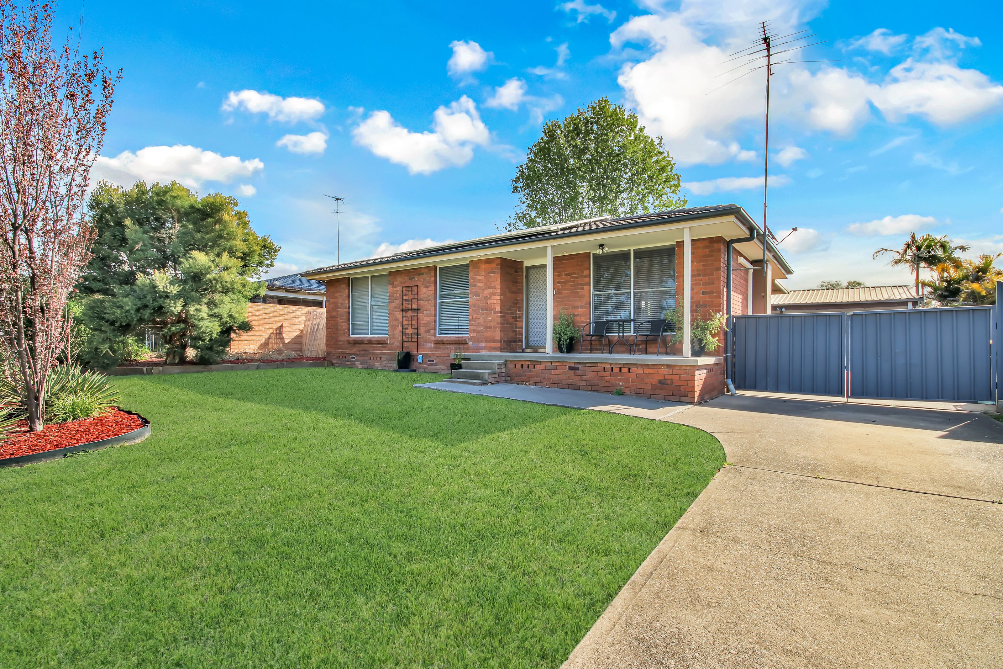 19 Kiaka Crescent, JAMISONTOWN