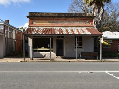 32 Main Street, Chiltern
