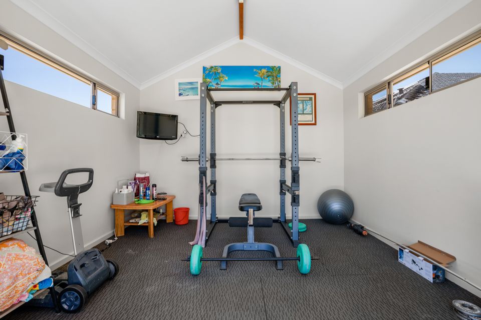 43 Holloways Ridge, Secret Harbour