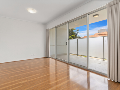 10 / 35 Wellington Street, East Perth