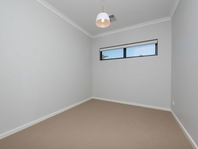 *6C Salmar Way, Westminster