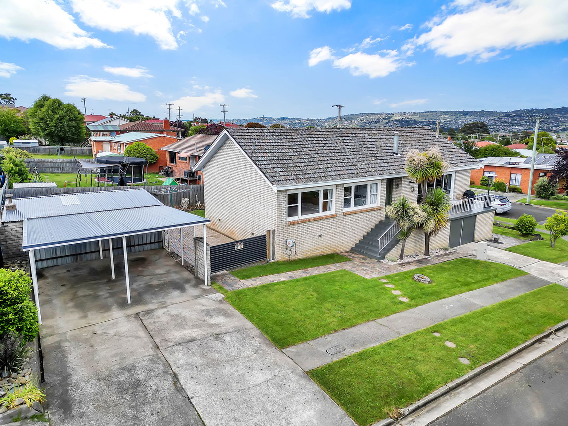 12 Helenwood Grove, Newnham