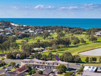 7 / 19 Fairway Crescent , Forster