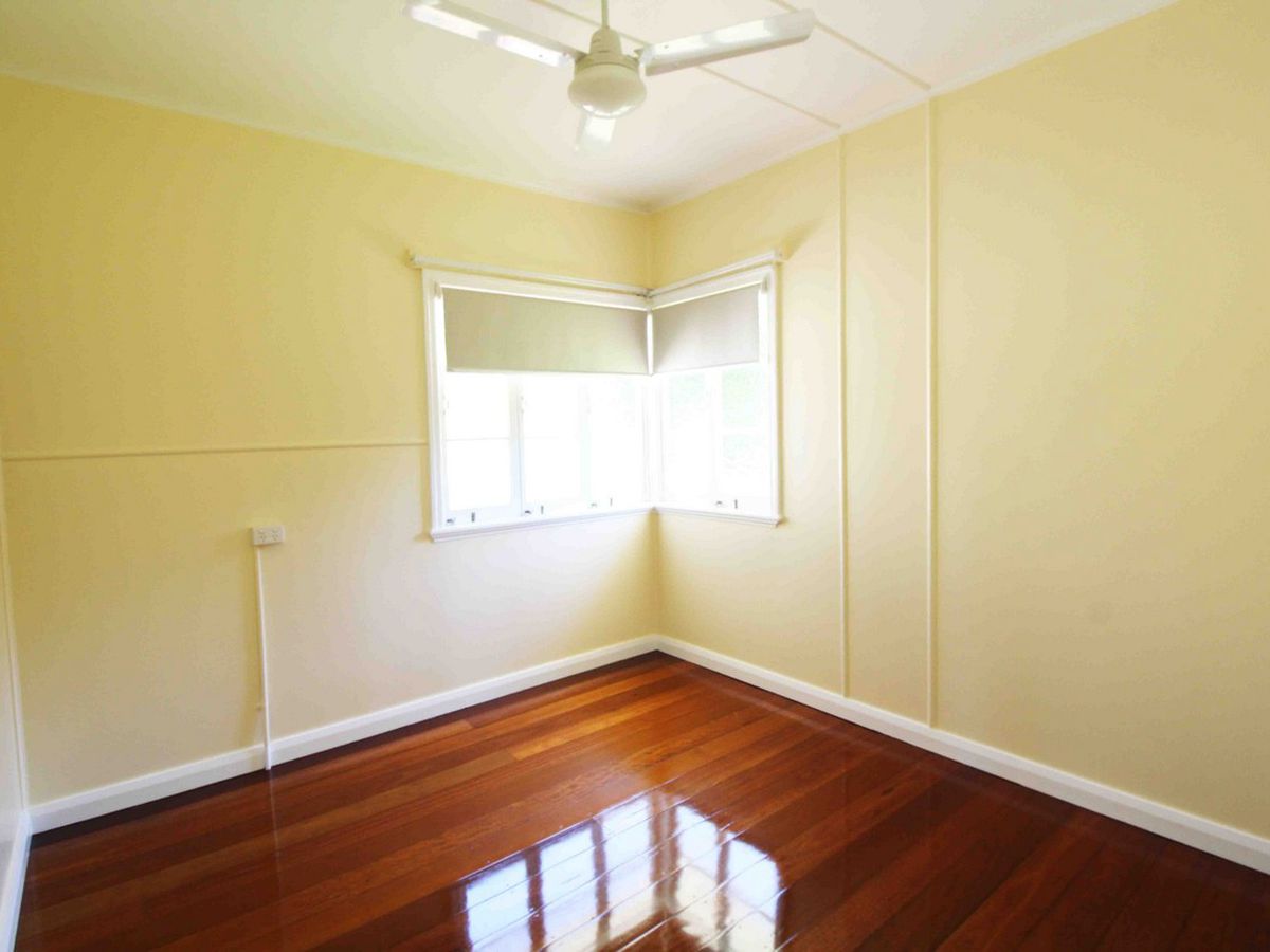 16 - 18 KERR STREET, Ravenshoe