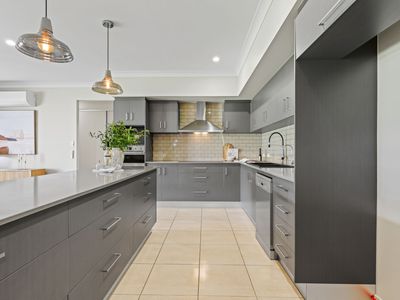 18 Steele Street, Edmonton