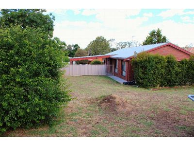 2 Odea Crescent, Kangaroo Flat