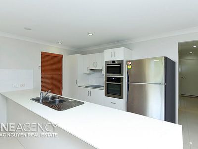 7 Grandview Place, Oxley