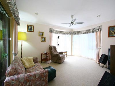 65 College Ave, Blackbutt