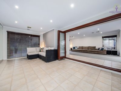 26 James Cook Drive, Truganina