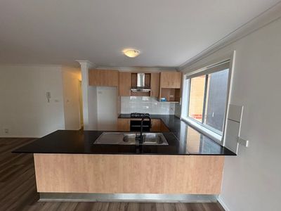 10 / 4-6 Victoria Street, Wollongong