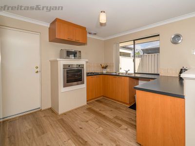 19 Wambiri Close, South Lake