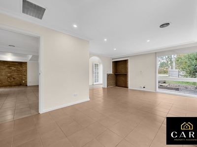 8 Uplands Court, Narre Warren