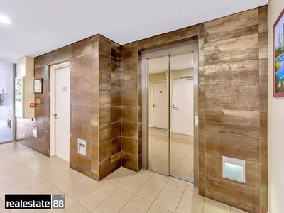 7 / 2 Bremer Promenade, East Perth