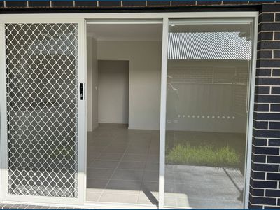 2 Glasspond Street, Chisholm