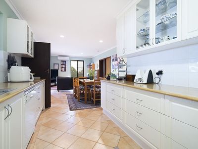 100 Sydenham Road, Doubleview