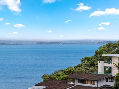 1/62 Beach Road, Castor Bay