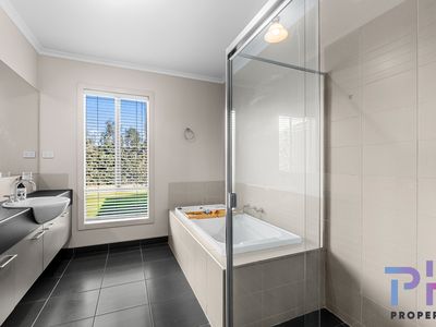 18 Arlington Court, Maiden Gully