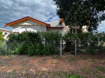 17 Duck Street, Longreach