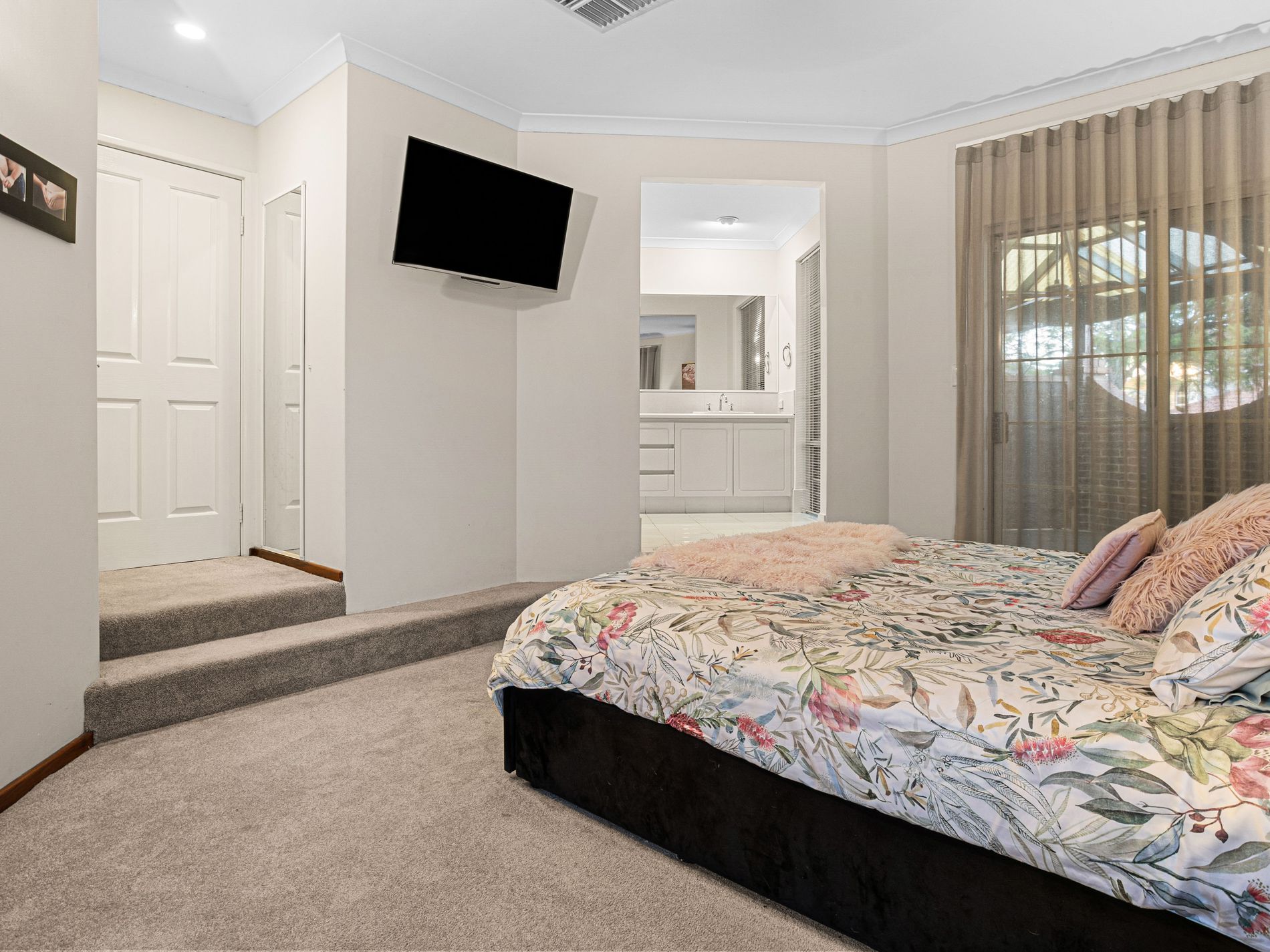 19 Lockett Crest, Winthrop