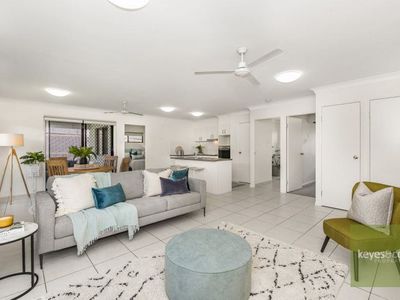 10 Outcrop Rise, Cosgrove