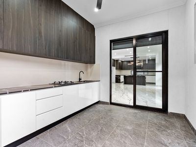 9 Emu Rock St, Austral