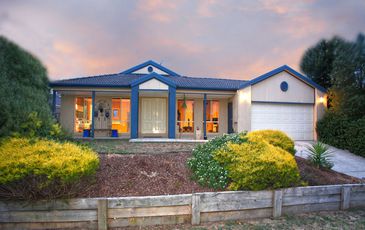 39 Fieldstone Boulevard, Beaconsfield