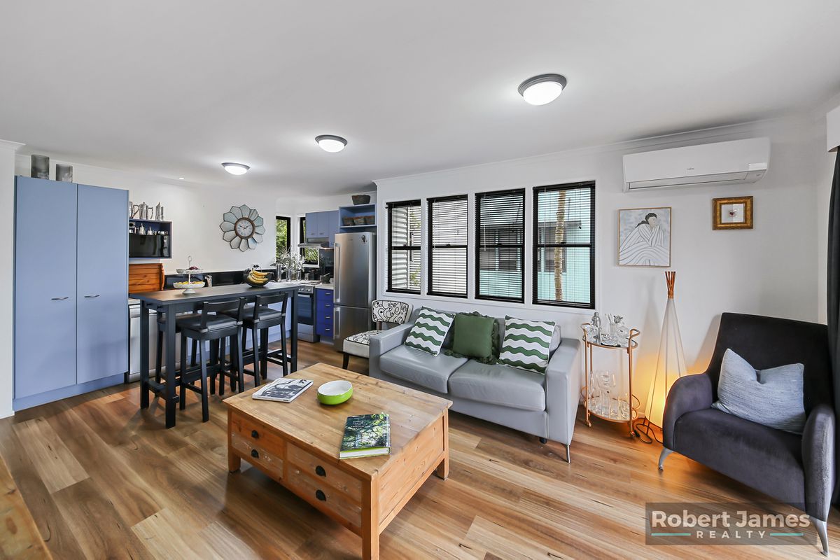 439 & 440 / 3 Hilton Tce, Tewantin