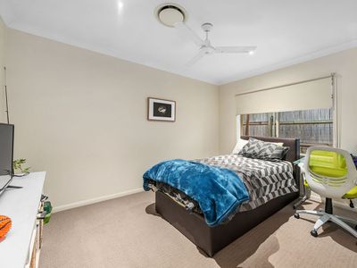 34 Izzies Place, Wakerley
