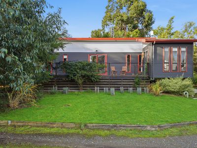 9 Glovers Road, Deep Bay