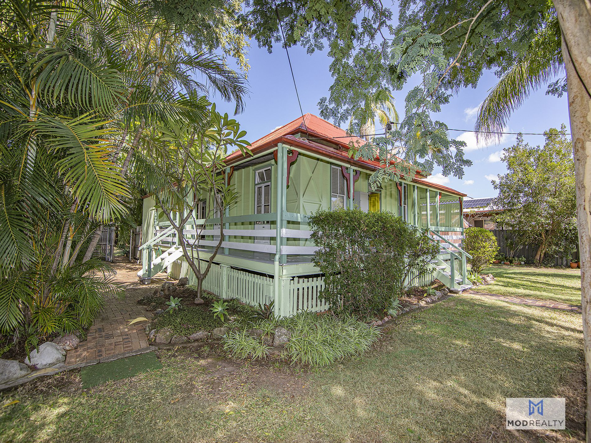92 William Street West, Coalfalls