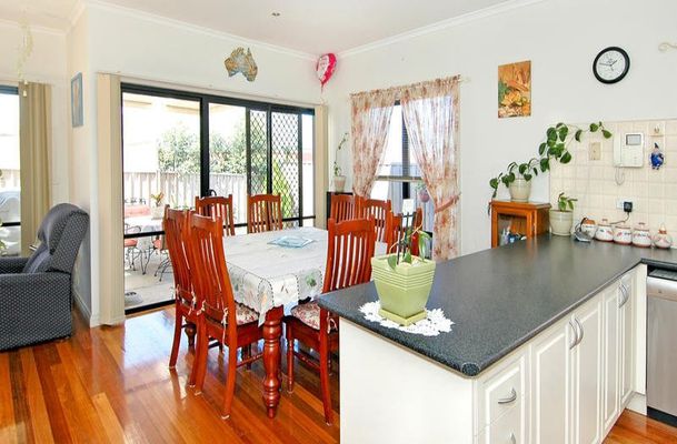 35 Troward Harvey Way, Craigieburn