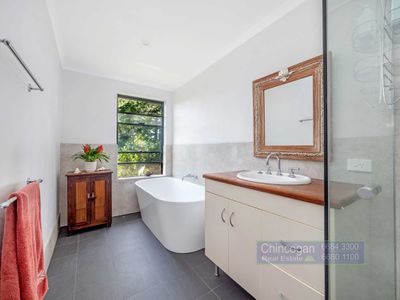 2 Coomburra Crescent, Ocean Shores