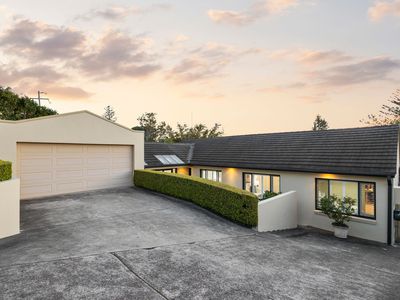 195 Barrenjoey Road, Newport