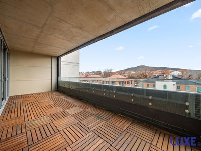 230 / 24 Lonsdale Street, Braddon