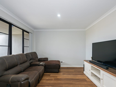 4 Riverland Drive, Ellenbrook