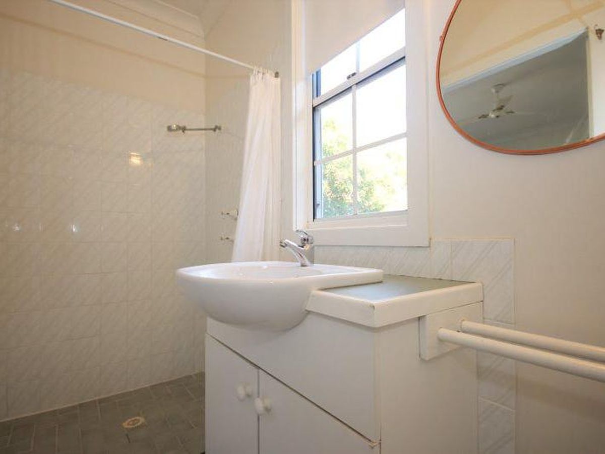 34 President Wilson Walk, Tanilba Bay, Tanilba Bay - Thumbnail 7