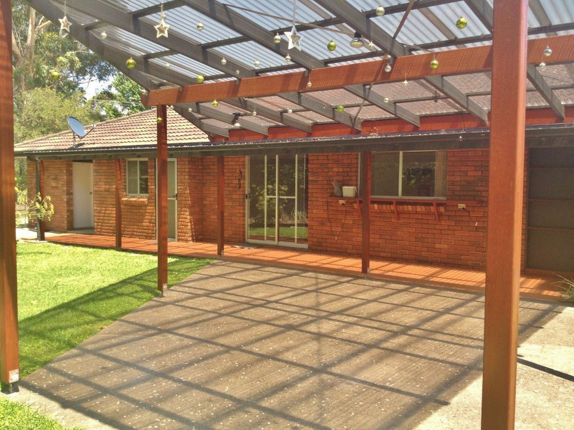 47 Ross Avenue, Narrawallee