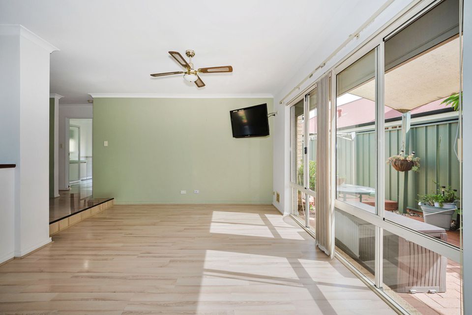 8 RAMSAY PLACE, Bibra Lake