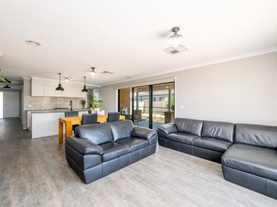 9 Iluka Drive, Shepparton North