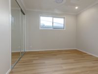 37 Prahan Crescent, Parkinson