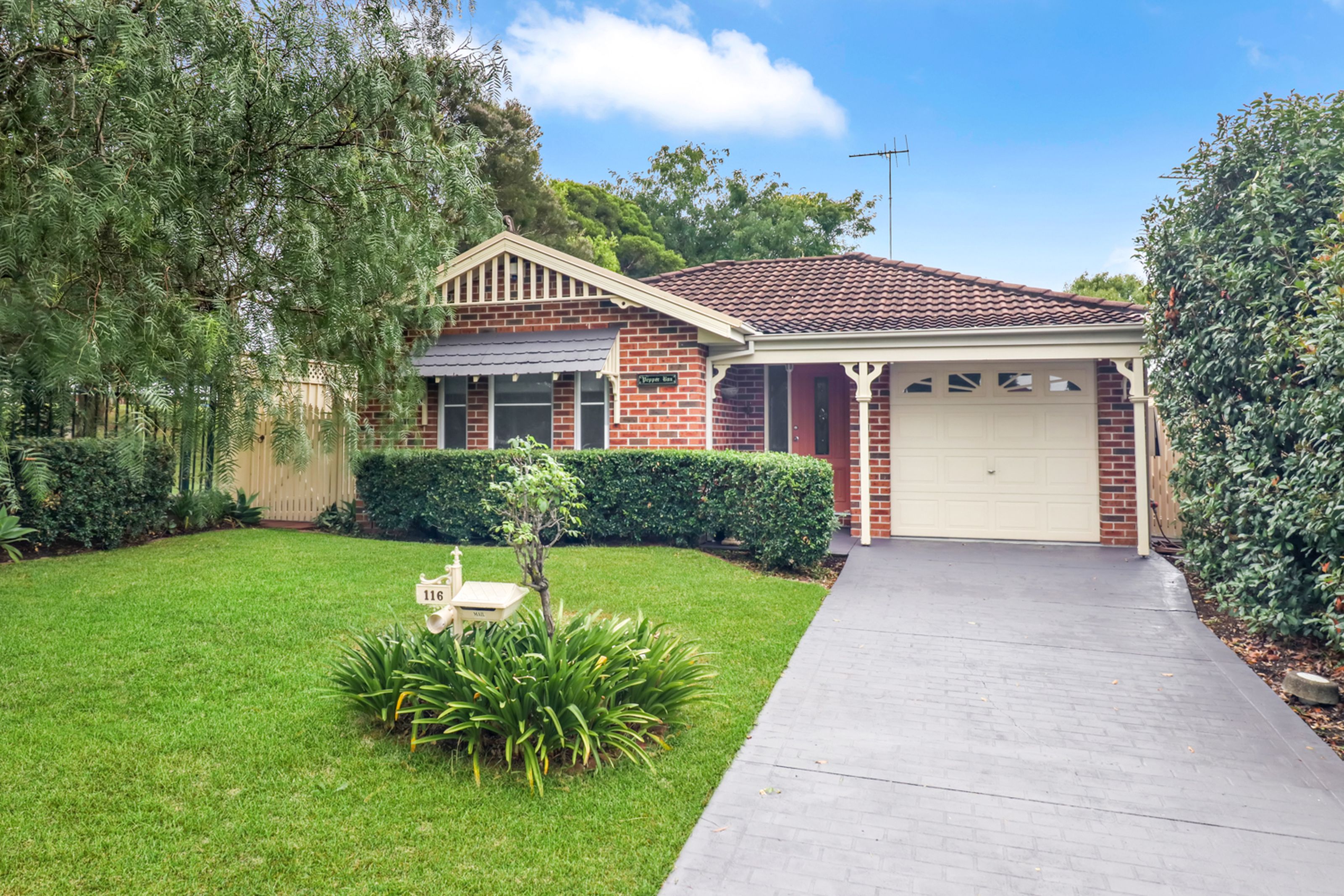 116 Garswood Road, GLENMORE PARK